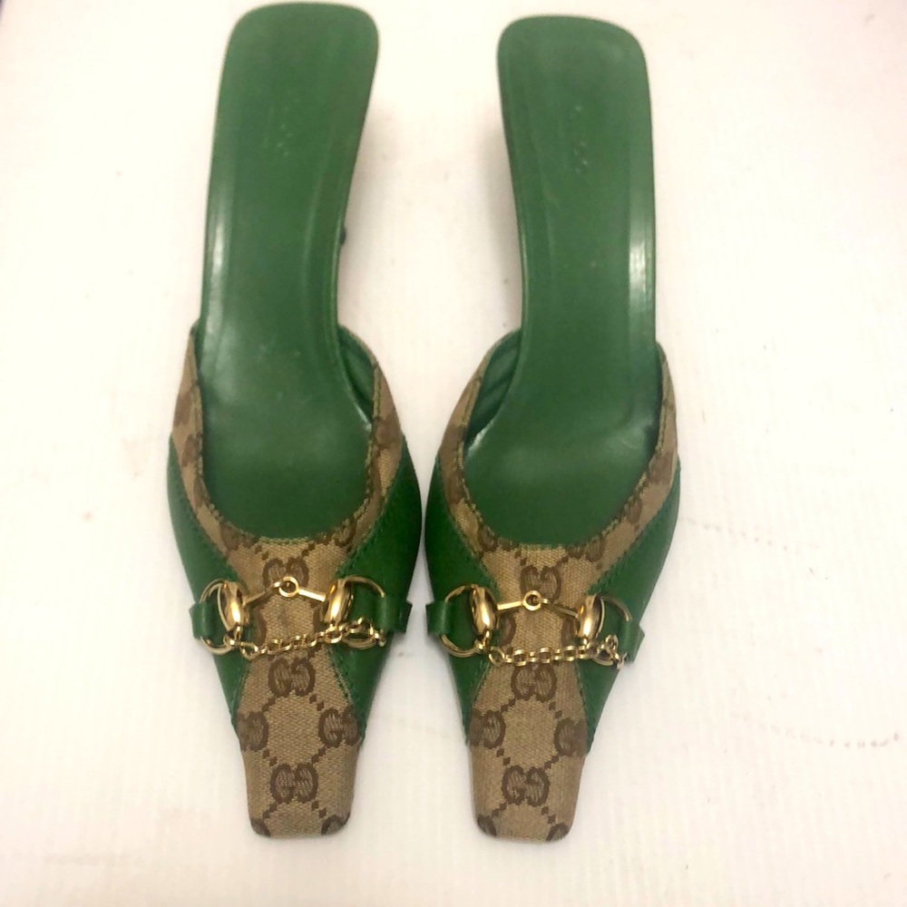 Women shoe Gucci